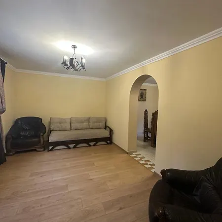 Holiday home писанка *